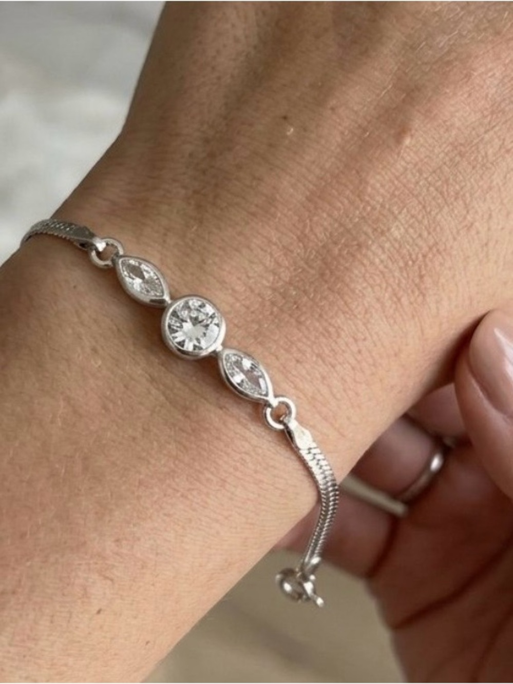 Elegant 925 sparkling cz bracelet
